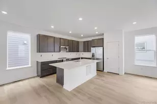 7709 S Mobile Wy, Centennial, CO 80016 - Photo 4