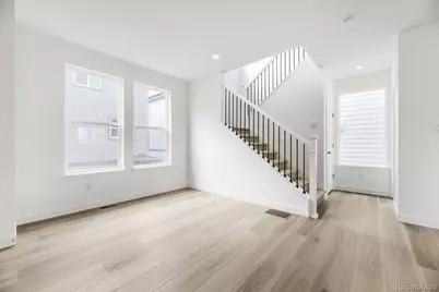 7709 S Mobile Way, Centennial, CO 80016 - Photo 6