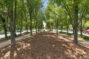 7700 E 29th Ave, Denver, CO 80238 - Photo 2