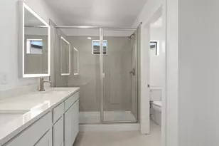 2060 S Holly St, Denver, CO 80222 - Photo 22