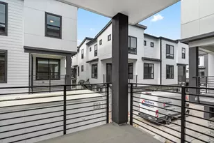 2060 S Holly St, Denver, CO 80222 - Photo 24