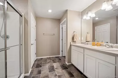 19911 E 61st Place, Aurora, CO 80019 - Photo 16