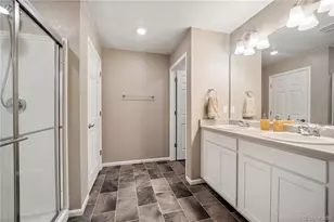 19911 E 61st Pl, Aurora, CO 80019 - Photo 16