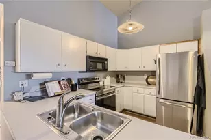 2850 W Centennial Dr, Littleton, CO 80123 - Photo 10