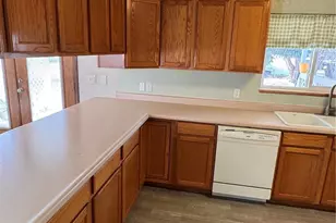 2406 Park Ave, Alamosa, CO 81101 - Photo 6