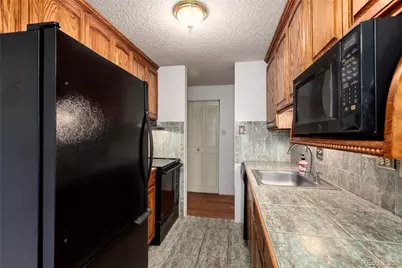 2325 S Linden Court #200, Denver, CO 80222 - Photo 8