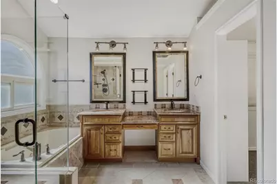 2509 S Truckee Way, Aurora, CO 80013 - Photo 16