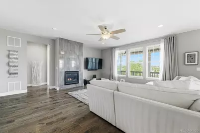 8029 S Elk Way, Aurora, CO 80016 - Photo 2