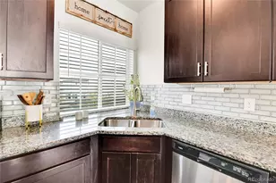 240 S Oak Hill St, Aurora, CO 80018 - Photo 12