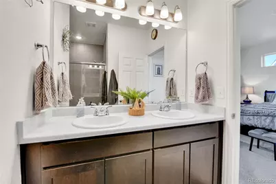 240 S Oak Hill Street, Aurora, CO 80018 - Photo 22