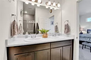 240 S Oak Hill St, Aurora, CO 80018 - Photo 22