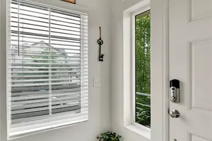 240 S Oak Hill St, Aurora, CO 80018 - Photo 48