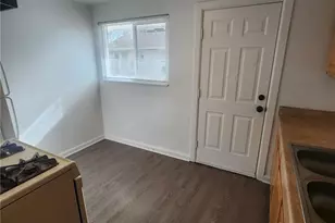 1175 Akron St, Aurora, CO 80010 - Photo 4