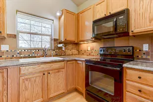 10138 E 29th Dr, Denver, CO 80238 - Photo 6