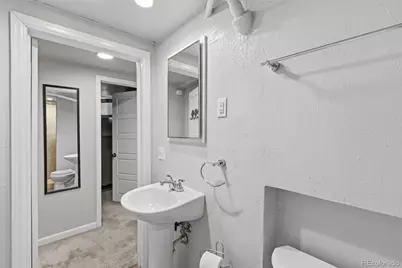2765 S Humboldt Street, Denver, CO 80210 - Photo 34