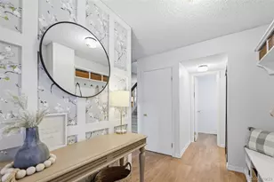 2598 S Vaughn Way, Aurora, CO 80014 - Photo 8