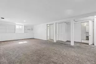 2725 S Zurich Ct, Denver, CO 80236 - Photo 16