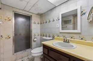 2725 S Zurich Ct, Denver, CO 80236 - Photo 18