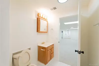 12094 E Louisiana Avenue, Aurora, CO 80012 - Photo 24