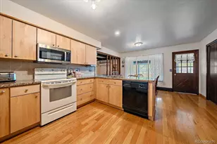 3121 Oak St, Lakewood, CO 80215 - Photo 10