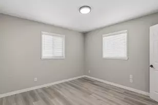 1180 Vaughn St, Aurora, CO 80011 - Photo 16