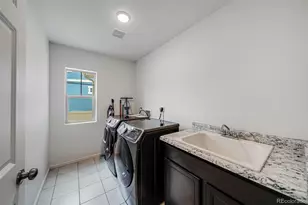 4974 Liverpool St, Denver, CO 80249 - Photo 16