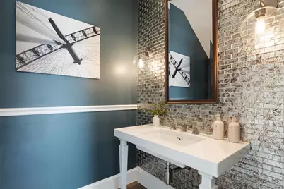 2300 S Clayton Street, Denver, CO 80210 - Photo 20