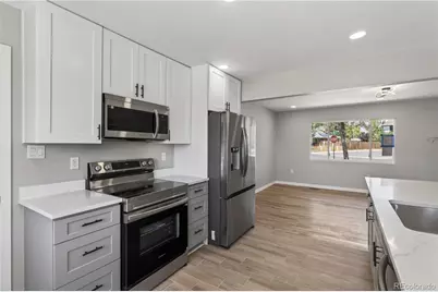 9200 Aspen Drive, Denver, CO 80229 - Photo 12