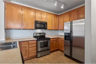 2662 S Cathay Way #303, Aurora, CO 80013 - Photo 4
