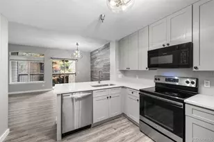 2575 S Syracuse Way, Denver, CO 80231 - Photo 10