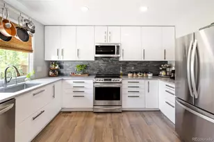 9876 Aftonwood St, Littleton, CO 80126 - Photo 8