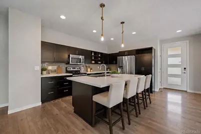 10214 Telluride Way, Commerce City, CO 80022 - Photo 6