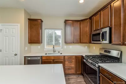 4425 Lightview, Colorado Springs, CO 80907 - Photo 6