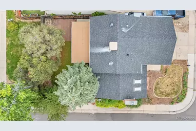 2889 S Newark Place, Aurora, CO 80014 - Photo 32