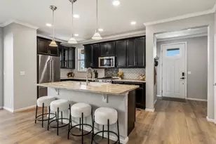 9215 E Prairie Meadow Dr, Denver, CO 80238 - Photo 12