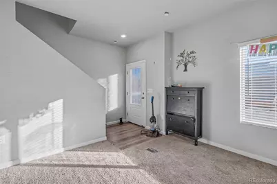 55055 E 31st Avenue, Strasburg, CO 80136 - Photo 4