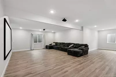 3859 N Buchanan Way, Aurora, CO 80019 - Photo 40