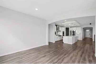 3859 N Buchanan Way, Aurora, CO 80019 - Photo 2