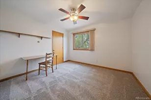 2428 Maplewood Cir W, Longmont, CO 80503 - Photo 20