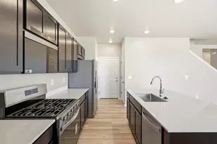 8948 Salida St, Commerce City, CO 80022 - Photo 12