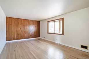 6604 S Lee Ct, Centennial, CO 80121 - Photo 4