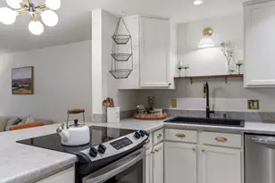 1050 N Lafayette Street, Denver, CO 80218 - Photo 10