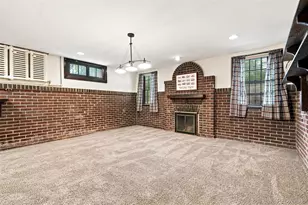 2398 Colorado Blvd, Denver, CO 80207 - Photo 36