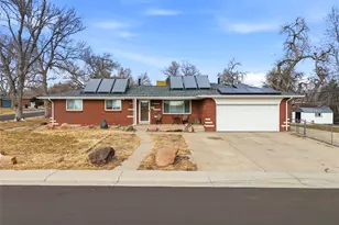 7253 W 69th Ave, Arvada, CO 80003 - Photo 2