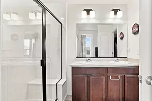 21331 E 60th Ave, Aurora, CO 80019 - Photo 32