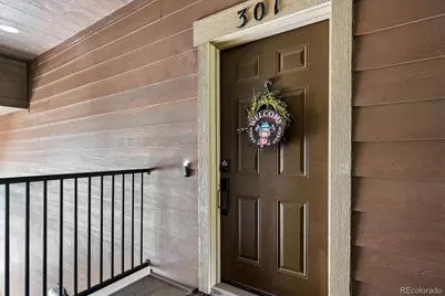 9962 W Victoria Place #301, Littleton, CO 80127 - Photo 2