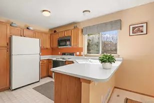 9439 Pendleton Dr, Highlands Ranch, CO 80126 - Photo 6