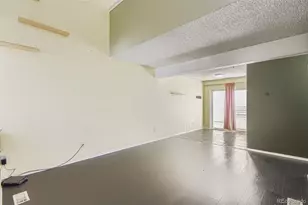 126 S Nome St, Aurora, CO 80012 - Photo 6