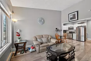 841 Crisman Dr, Longmont, CO 80501 - Photo 2