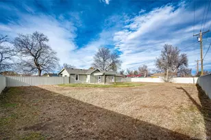 1548 Arapahoe St, Strasburg, CO 80136 - Photo 30